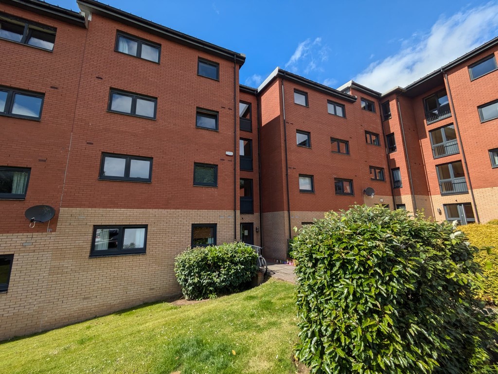2 bed 1st Floor Flat for rent in Glasgow. From Martin & Co - Glasgow West End