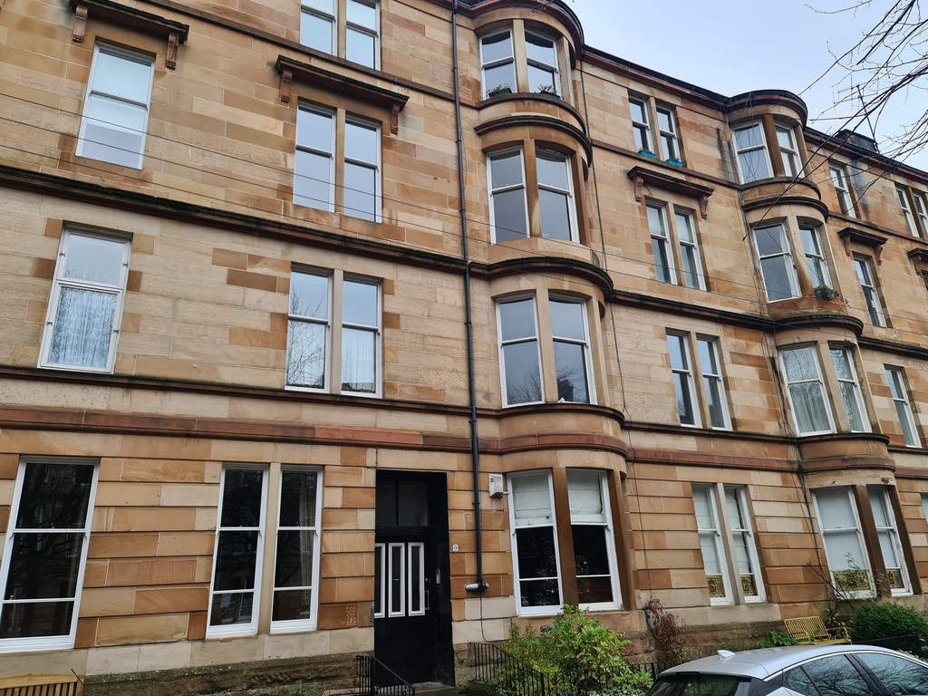 2 bed 1st Floor Flat for rent in Glasgow . From Martin & Co - Glasgow West End