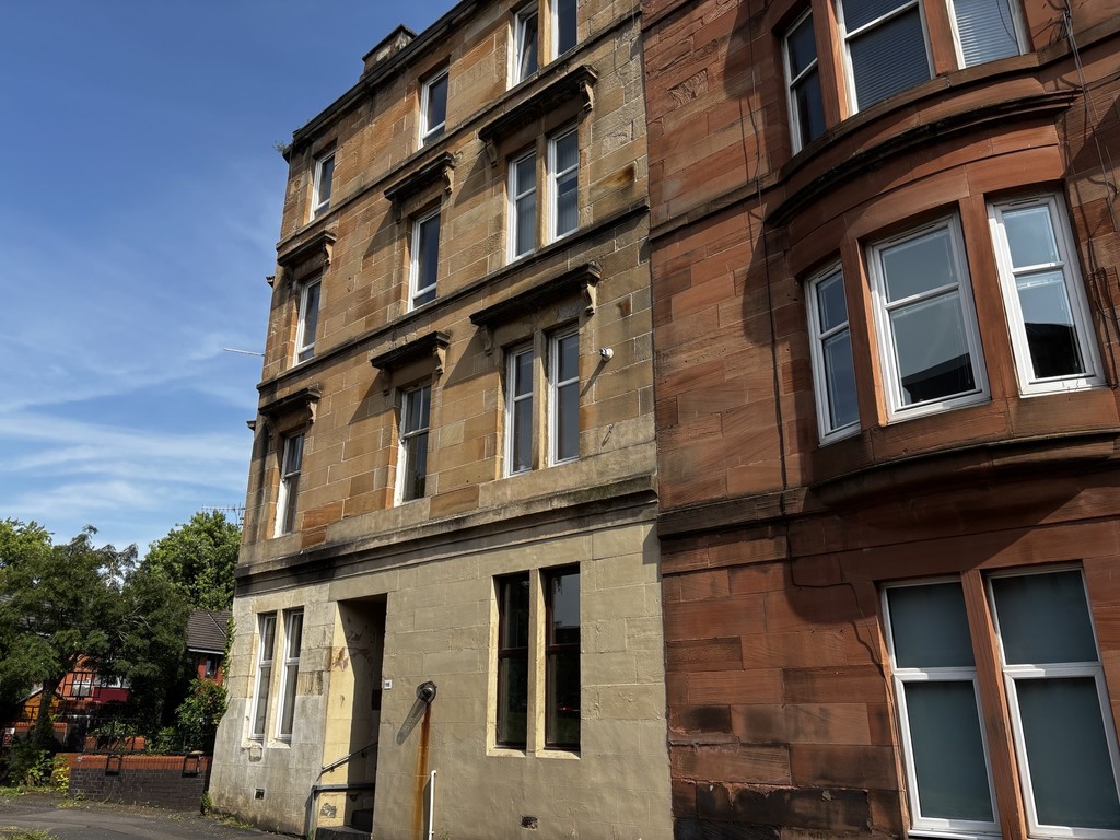 2 bed 1st Floor Flat for rent in Glasgow. From Martin & Co - Glasgow West End