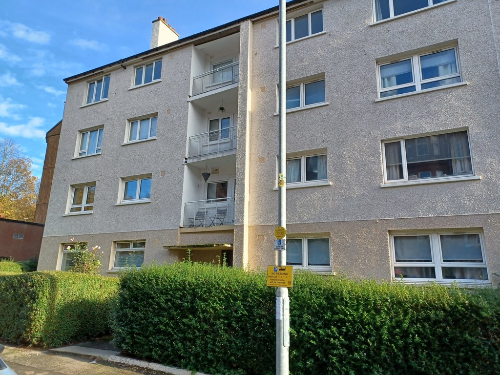 2 bed 1st Floor Flat for rent in Glasgow. From Martin & Co - Glasgow West End