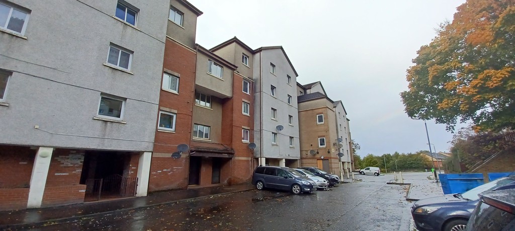 2 bed 1st Floor Flat for rent in Glasgow. From Martin & Co - Glasgow West End