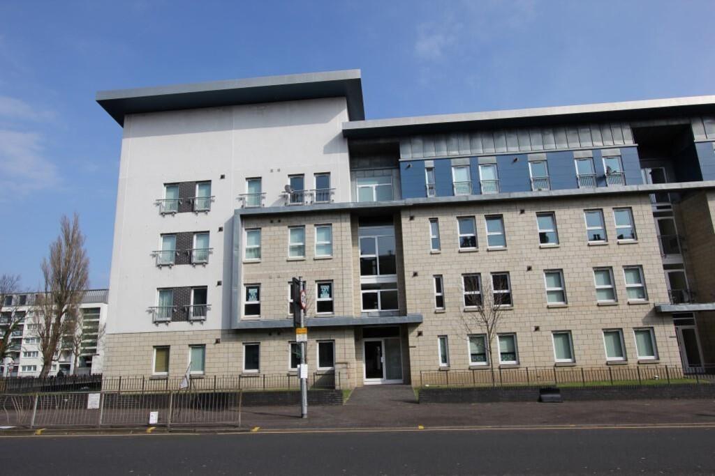 2 bed Apartment for rent in Glasgow. From Martin & Co - Glasgow Shawlands