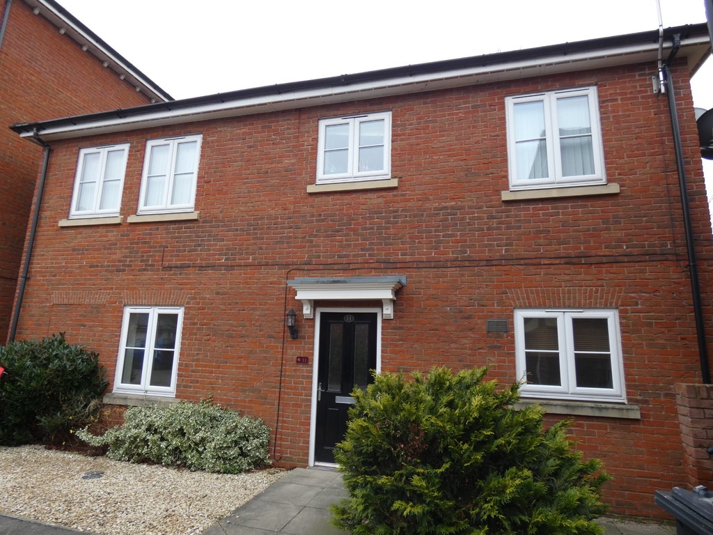 1 bed Ground floor maisonette for rent in Gloucestershire. From Martin & Co - Gloucester
