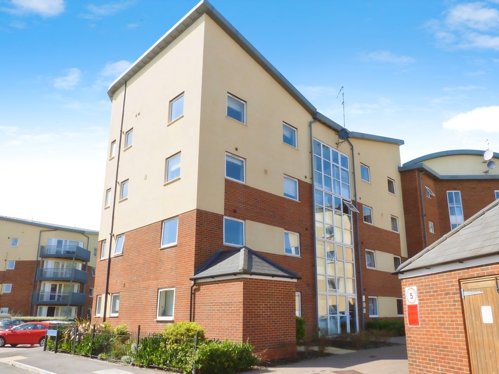 1 bed 1st Floor Flat for rent in Gloucestershire. From Martin & Co - Gloucester