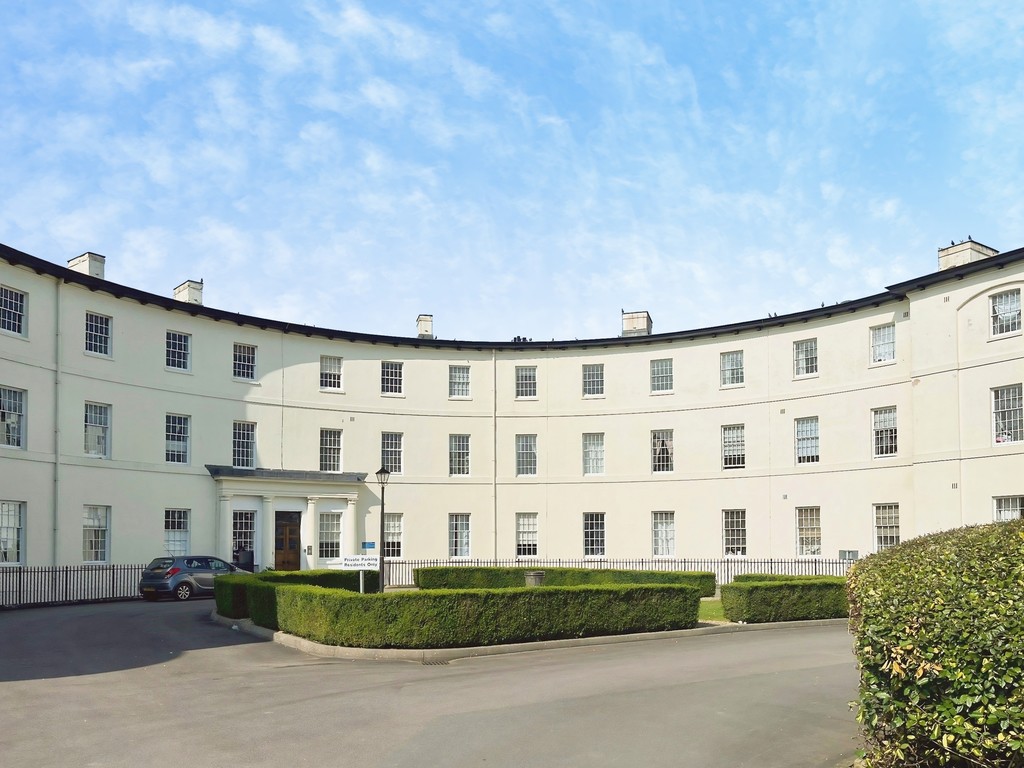 2 bed Apartment for rent in Gloucestershire. From Martin & Co - Gloucester