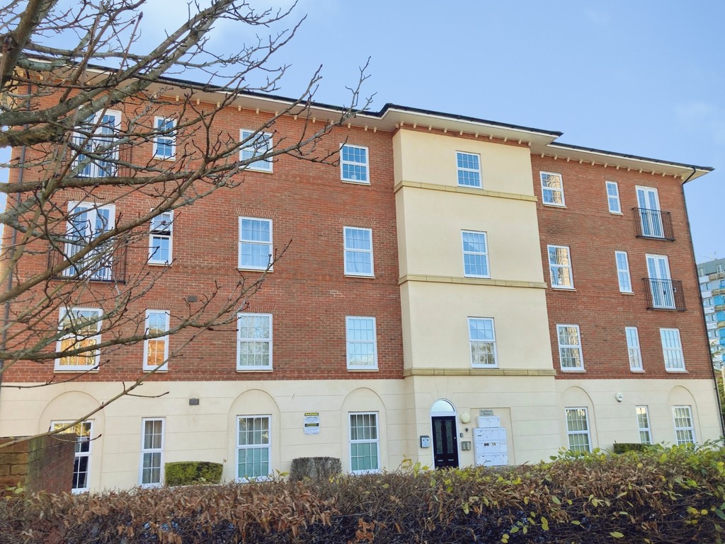 2 bed Apartment for rent in Gloucestershire. From Martin & Co - Gloucester 2 bed Apartment for rent in Gloucestershire. From Martin & Co - Gloucester