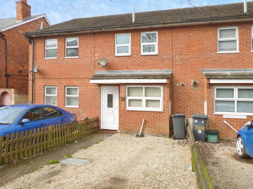 2 bed Semi Detached for rent in Gloucestershire. From Martin & Co - Gloucester
