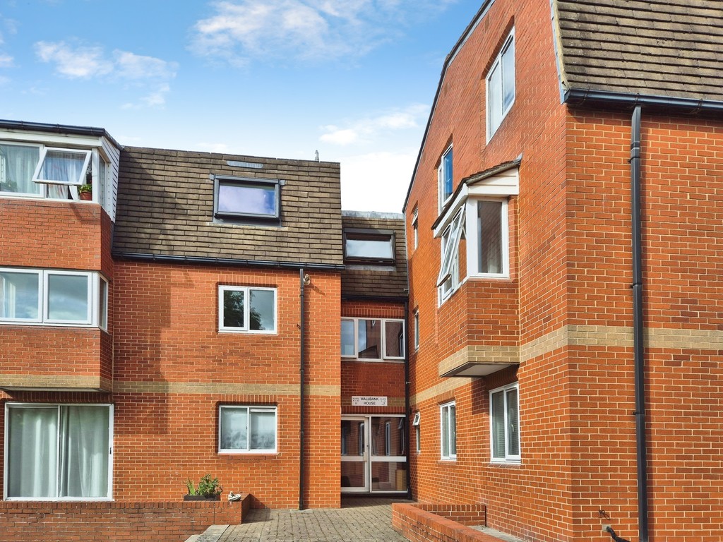 2 bed Apartment for rent in Gloucester. From Martin & Co - Gloucester