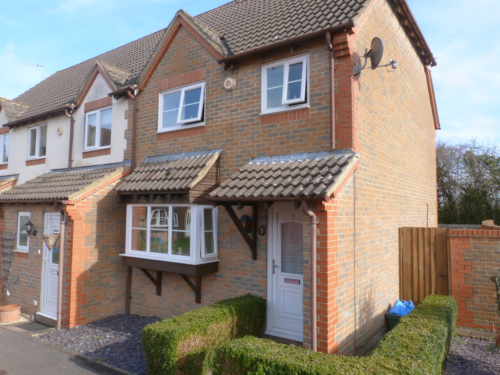 2 bed End of Terrace for rent in Gloucestershire. From Martin & Co - Gloucester