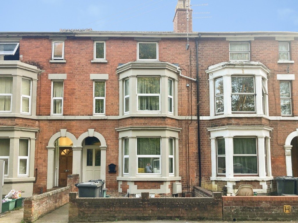 1 bed 1st Floor Flat for rent in Gloucestershire. From Martin & Co - Gloucester