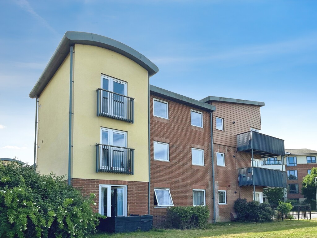 2 bed Apartment for rent in Gloucester. From Martin & Co - Gloucester