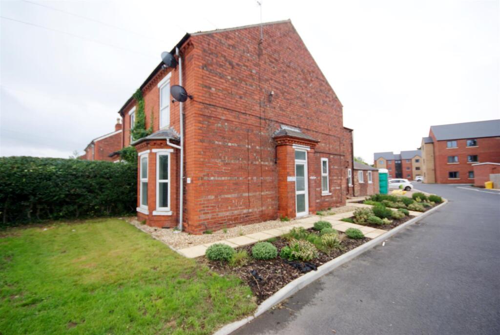 1 bed 1st Floor Flat for rent in North Hykeham. From Martin & Co - Lincoln