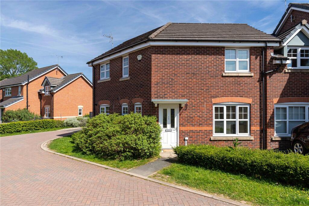 3 bed Mid Terraced House for rent in Whirley Grove. From Whitegates - Macclesfield