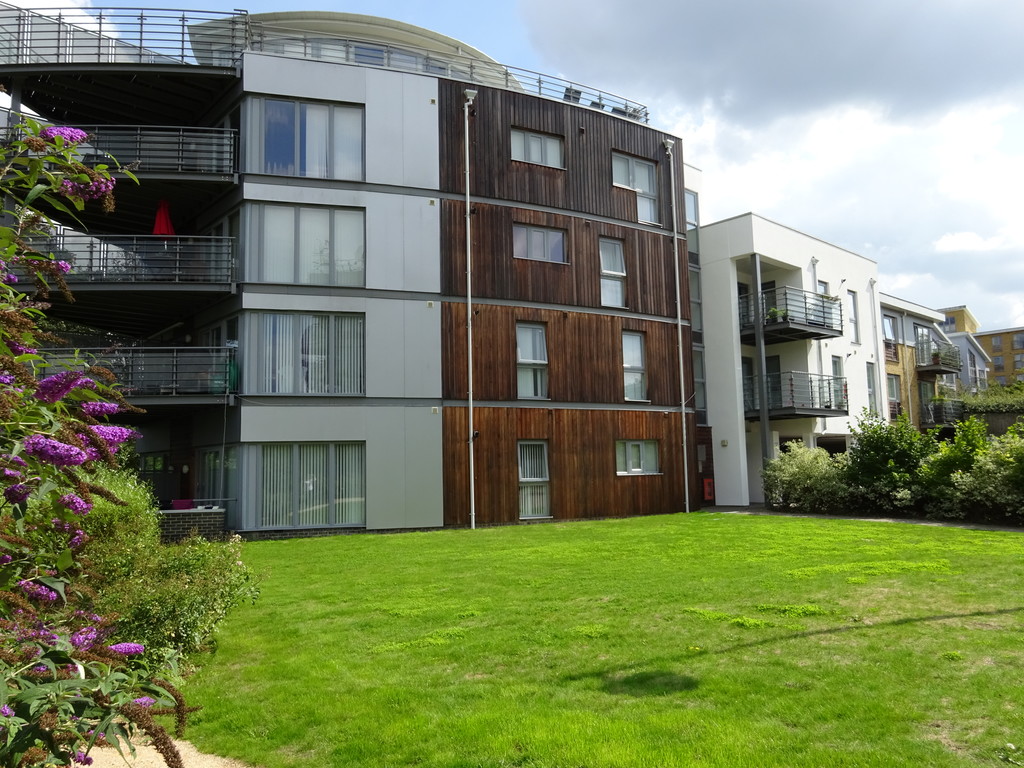 2 bed Apartment for rent in Kent. From Martin & Co - Maidstone