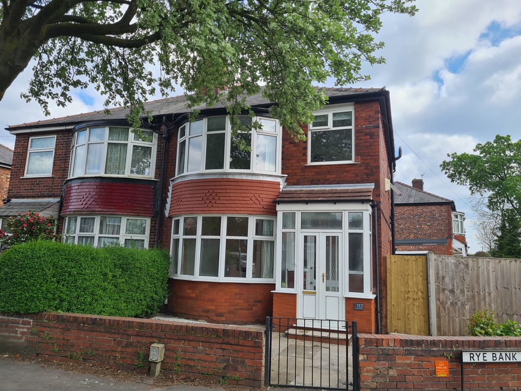 3 bed Semi-Detached House for rent in Manchester. From Martin & Co - Manchester Chorlton