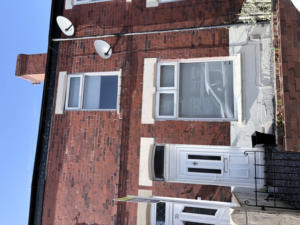 2 bed Mid Terraced House for rent in Greater Manchester. From Martin & Co - Manchester Chorlton