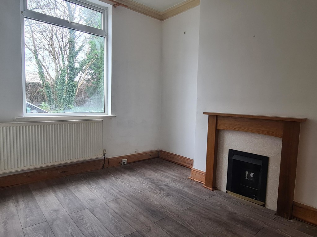 3 bed Mid Terraced House for rent in Manchester. From Martin & Co - Manchester Chorlton