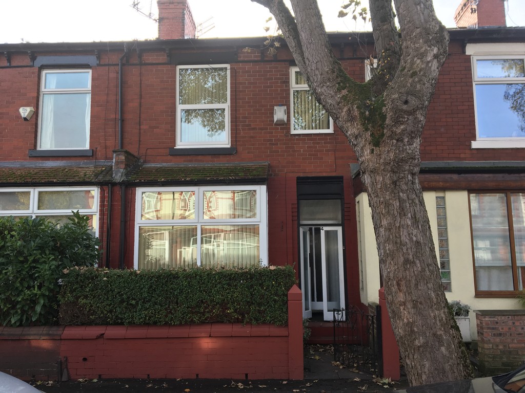 3 bed Mid Terraced House for rent in Stretford. From Martin & Co - Manchester Chorlton 3 bed Mid Terraced House for rent in Stretford. From Martin & Co - Manchester Chorlton