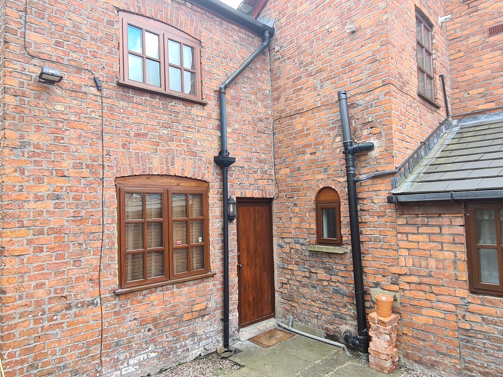 1 bed Apartment for rent in Manchester. From Martin & Co - Manchester Chorlton