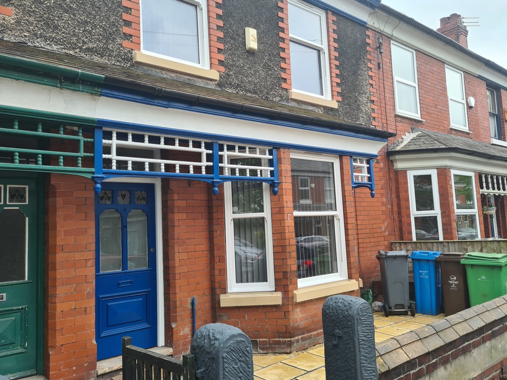 4 bed Mid Terraced House for rent in Manchester. From Martin & Co - Manchester Chorlton