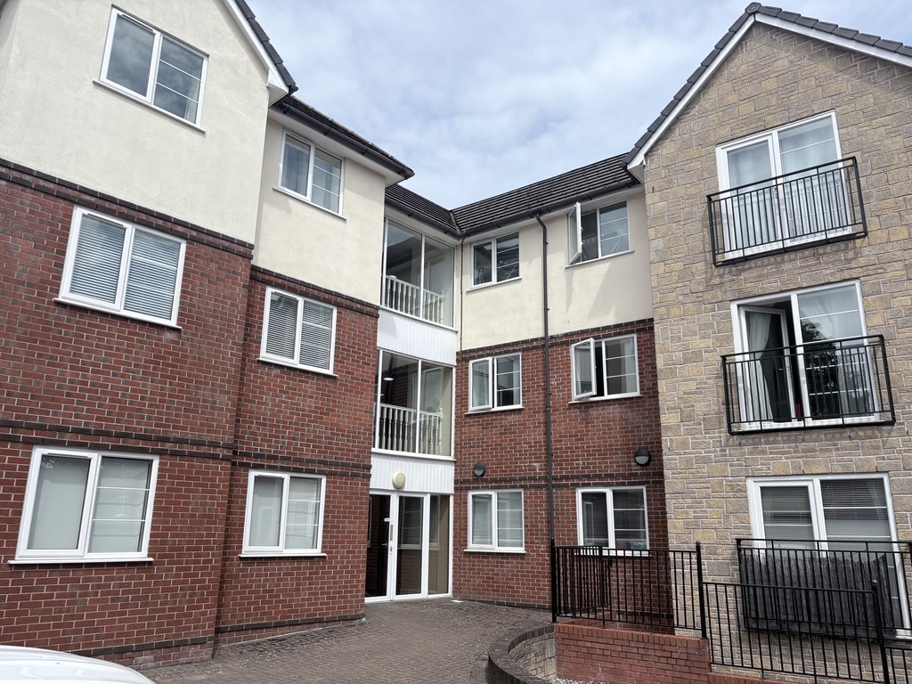 2 bed Apartment for rent in Manchester. From Martin & Co - Manchester Chorlton