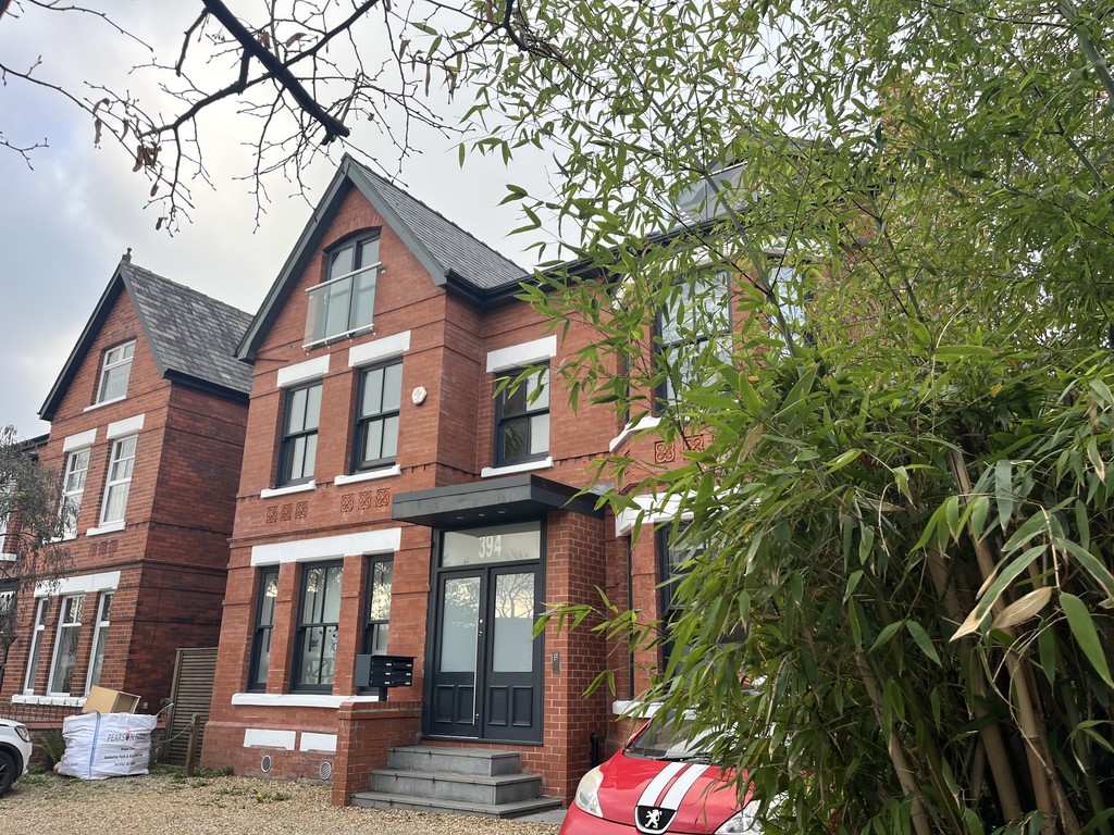 2 bed Apartment for rent in Manchester. From Martin & Co - Manchester Chorlton