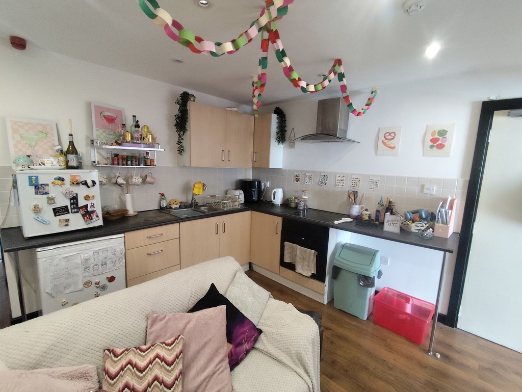1 bed Apartment for rent in Manchester . From Martin & Co - Manchester Chorlton
