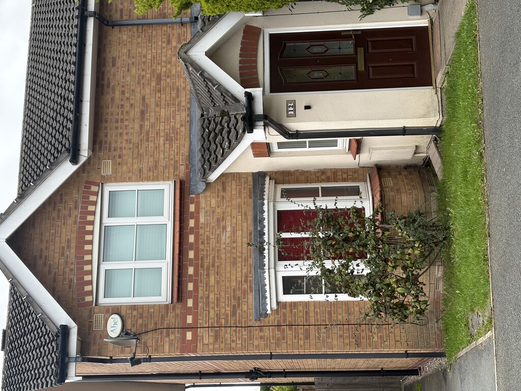 3 bed End of Terrace for rent in Greater Manchester. From Martin & Co - Manchester Chorlton