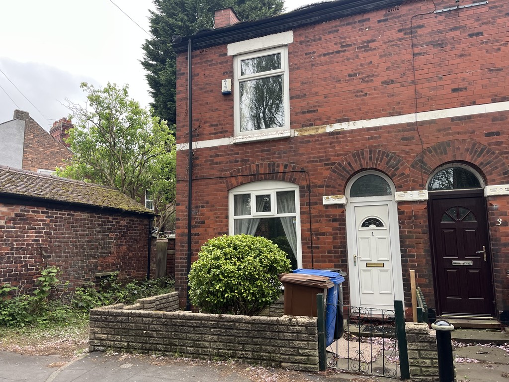 2 bed End of Terrace for rent in Stockport. From Martin & Co - Manchester Chorlton 2 bed End of Terrace for rent in Stockport. From Martin & Co - Manchester Chorlton