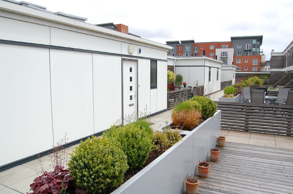 1 bed Apartment for rent in Dorset. From Martin & Co - Poole