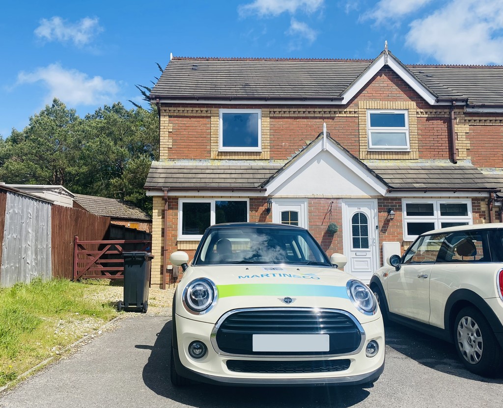 2 bed End of Terrace for rent in Dorset. From Martin & Co - Poole