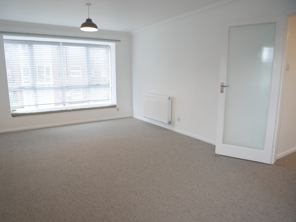 2 bed Apartment for rent in Poole. From Martin & Co - Poole