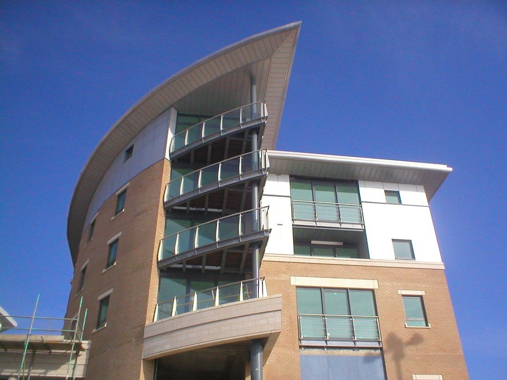 1 bed 1st Floor Flat for rent in Dorset. From Martin & Co - Poole