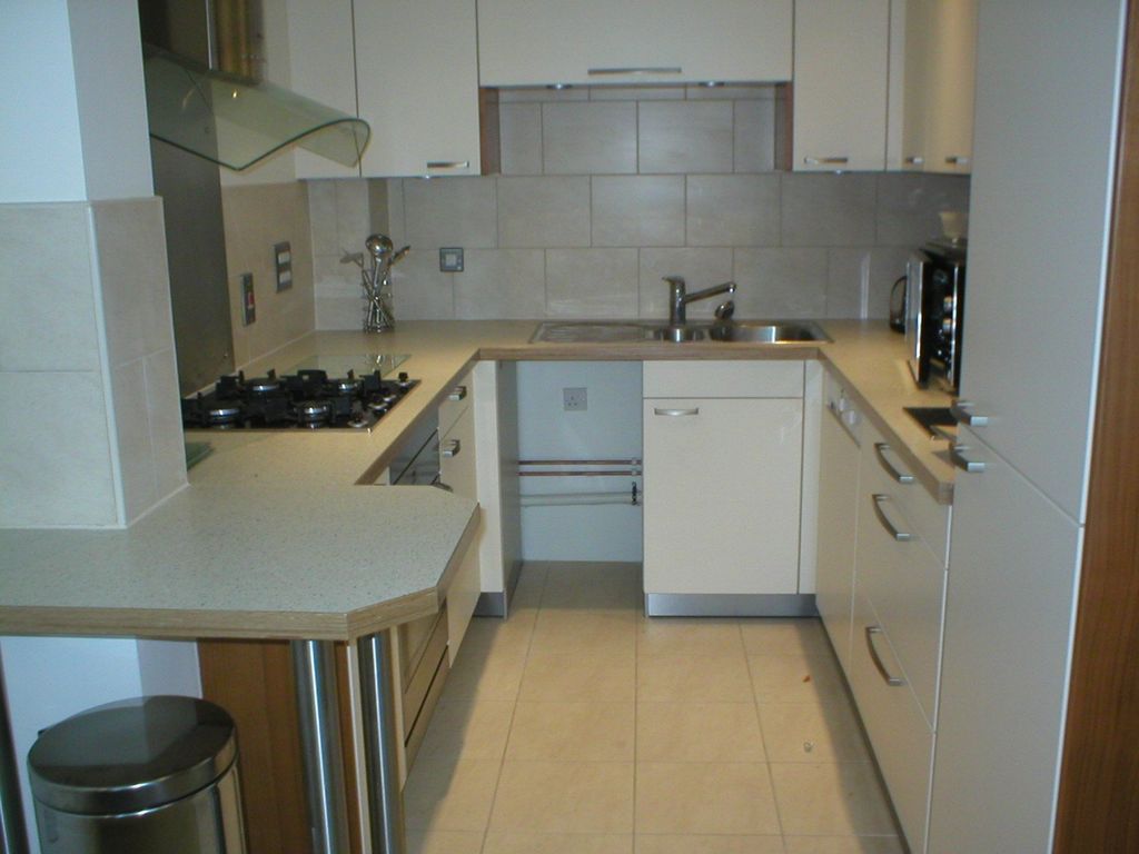 1 bed 1st Floor Flat for rent in Dorset. From Martin & Co - Poole