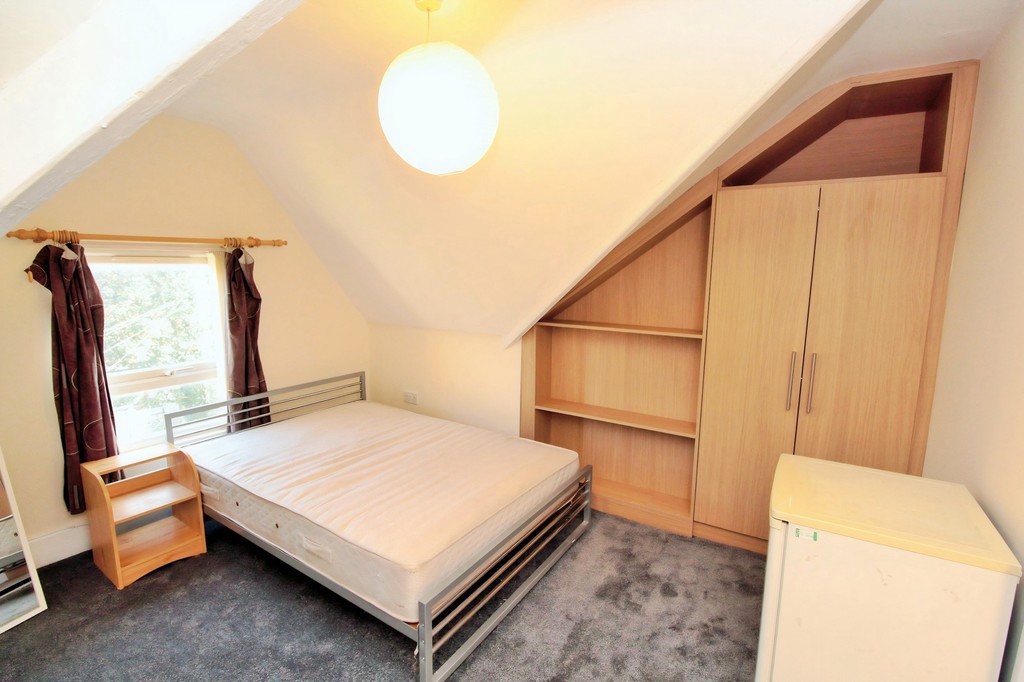 1 bed Studio for rent in Berkshire. From Martin & Co - Reading