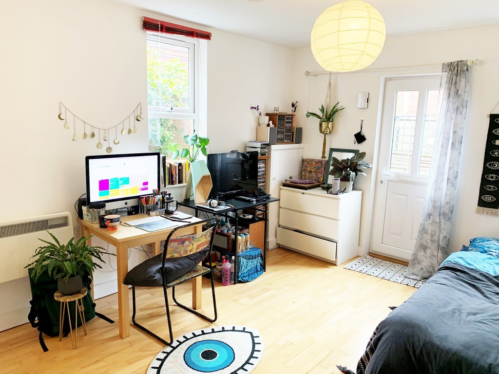 1 bed Studio for rent in Reading. From Martin & Co - Reading