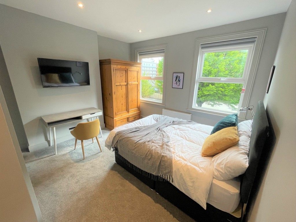 1 bed House Share for rent in Berkshire. From Martin & Co - Reading 1 bed House Share for rent in Berkshire. From Martin & Co - Reading