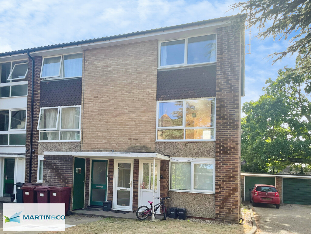 2 bed Apartment for rent in Shinfield. From Martin & Co - Reading