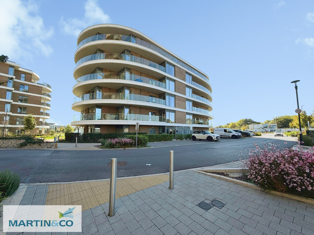 1 bed 1st Floor Flat for rent in Shinfield. From Martin & Co - Reading 1 bed 1st Floor Flat for rent in Shinfield. From Martin & Co - Reading