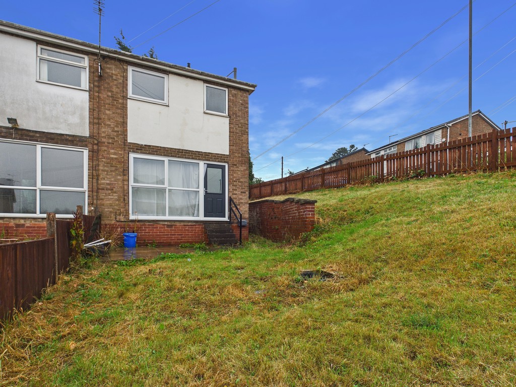 2 bed Semi Detached for rent in Brinsworth. From Martin & Co - Rotherham 2 bed Semi Detached for rent in Brinsworth. From Martin & Co - Rotherham