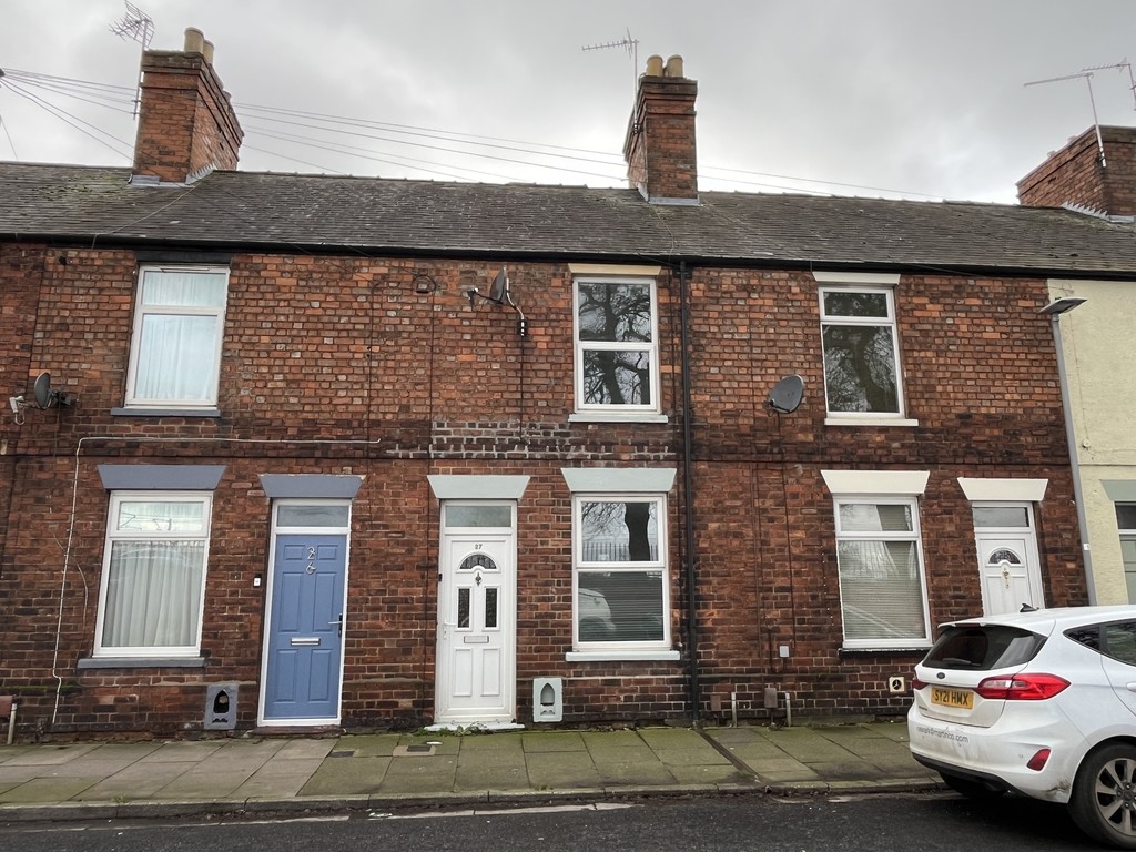 3 bed Mid Terraced House for rent in United Kingdom . From Martin & Co - Newark