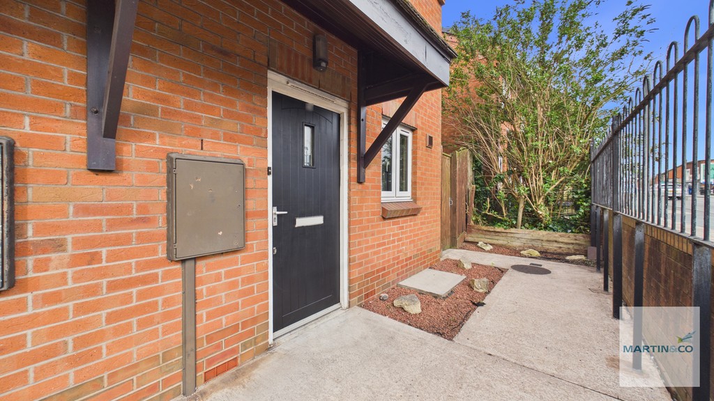 2 bed Mid Terraced House for rent in Staffs. From Martin & Co - Tamworth