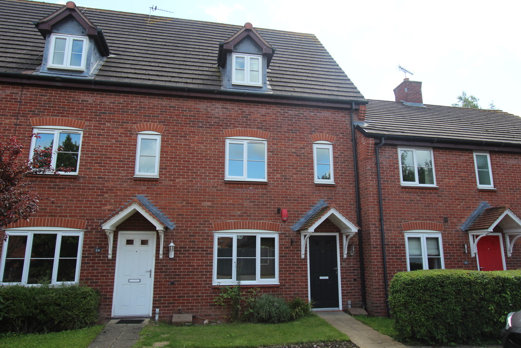3 bed Town House for rent in Staffordshire. From Martin & Co - Tamworth