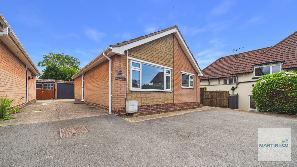 3 bed Detached bungalow for rent in North Warwickshire. From Martin & Co - Tamworth