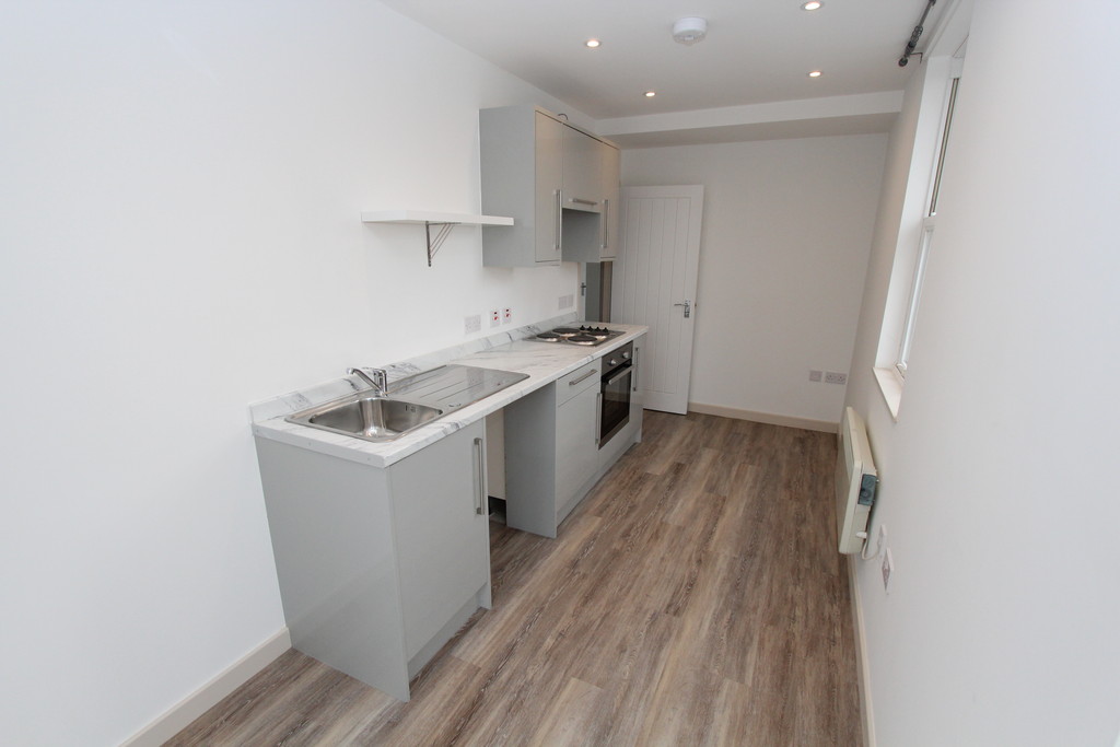 1 bed 1st Floor Flat for rent in Staffs. From Martin & Co - Tamworth