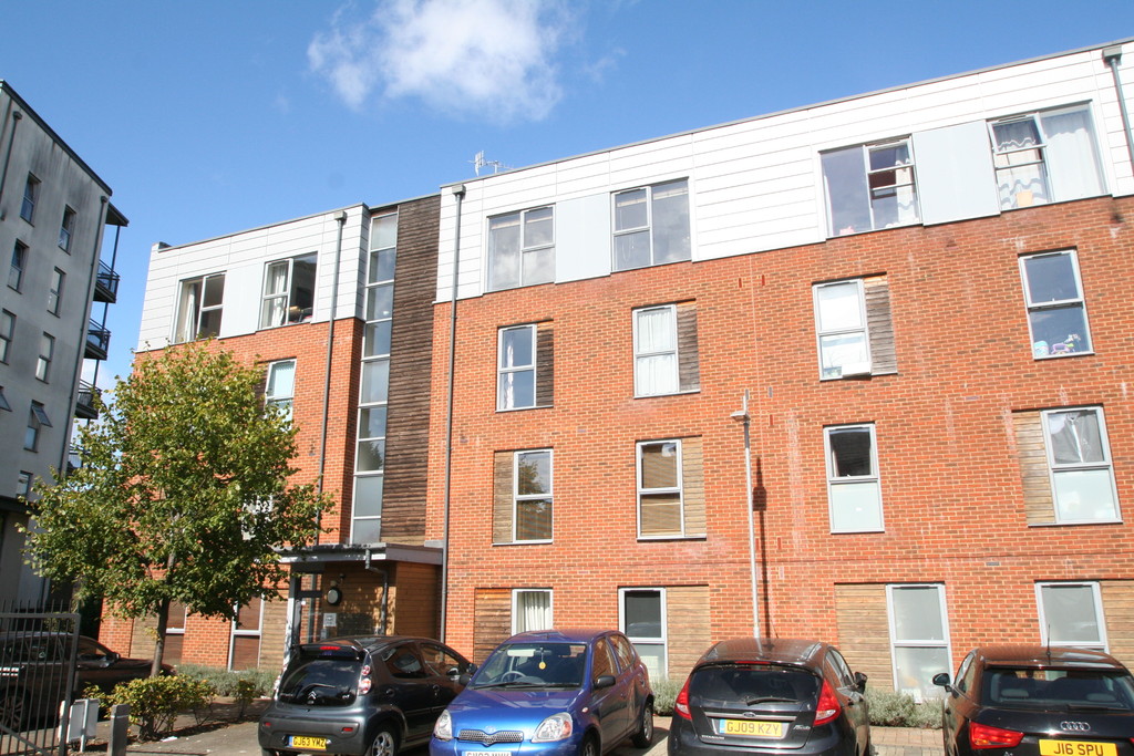 2 bed Apartment for rent in Tunbridge Wells. From Martin & Co - Tunbridge Wells