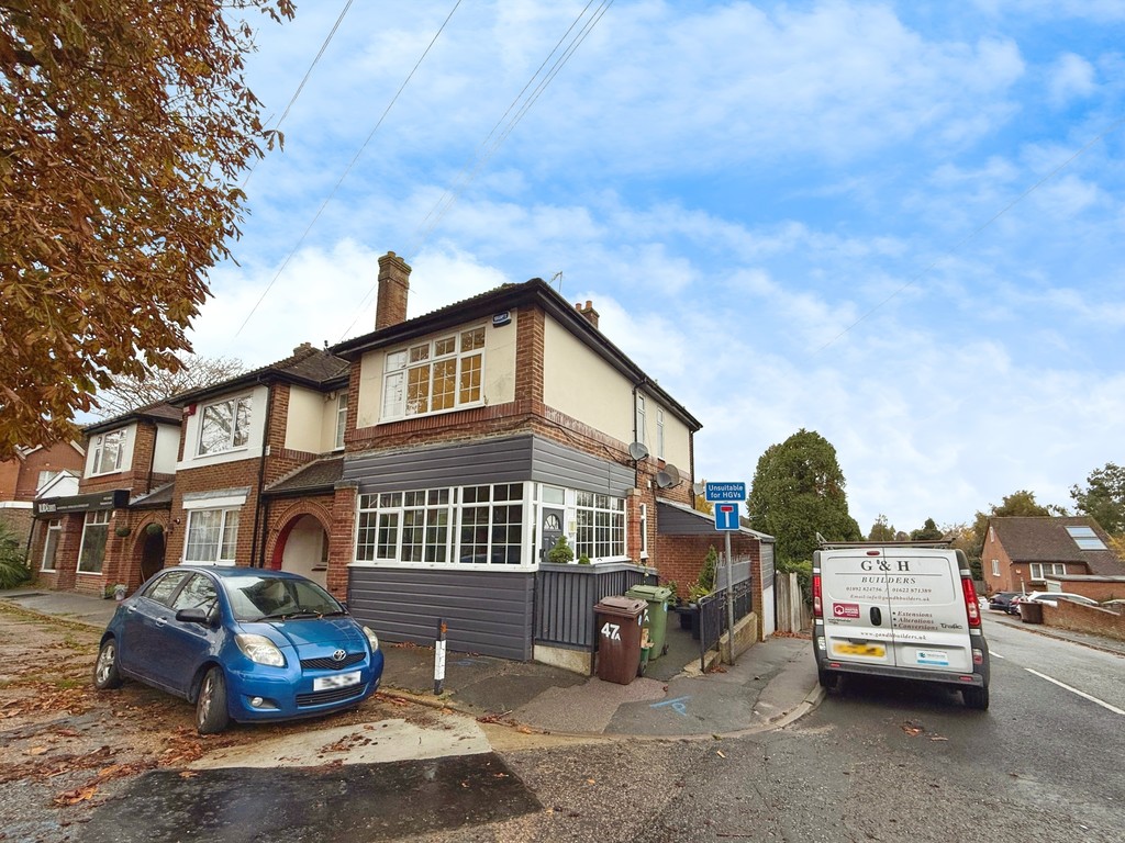 2 bed Semi Detached for rent in Pembury. From Martin & Co - Tunbridge Wells 2 bed Semi Detached for rent in Pembury. From Martin & Co - Tunbridge Wells