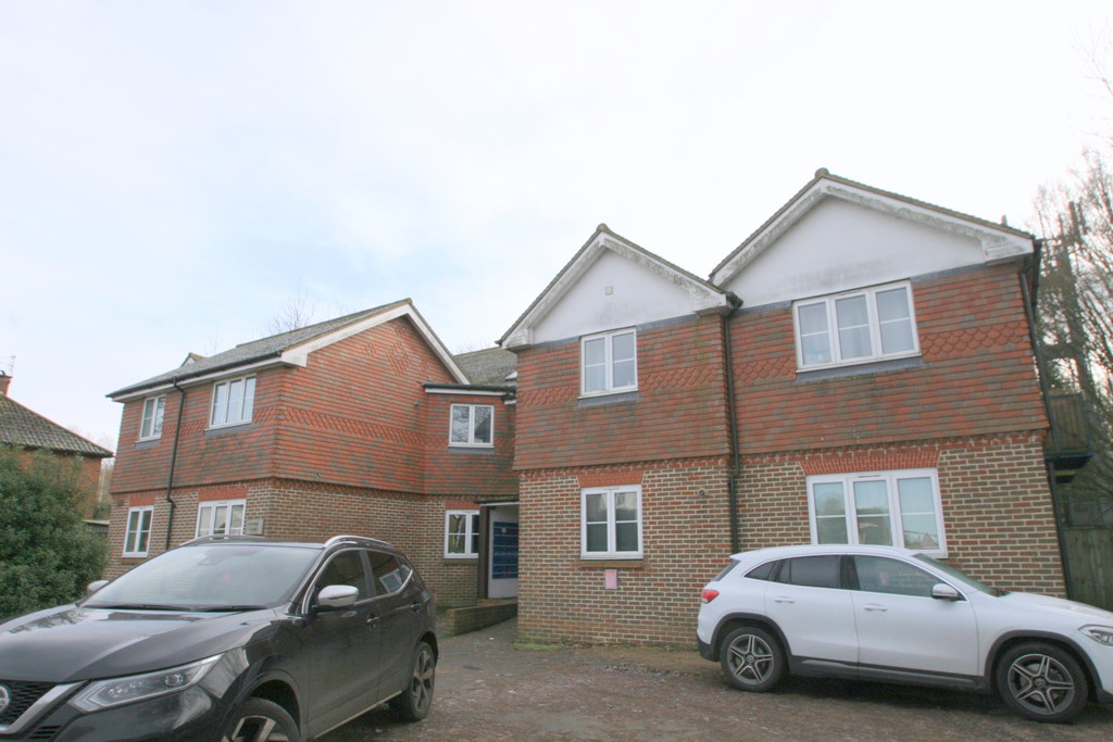 2 bed Apartment for rent in Kent . From Martin & Co - Tunbridge Wells 2 bed Apartment for rent in Kent . From Martin & Co - Tunbridge Wells