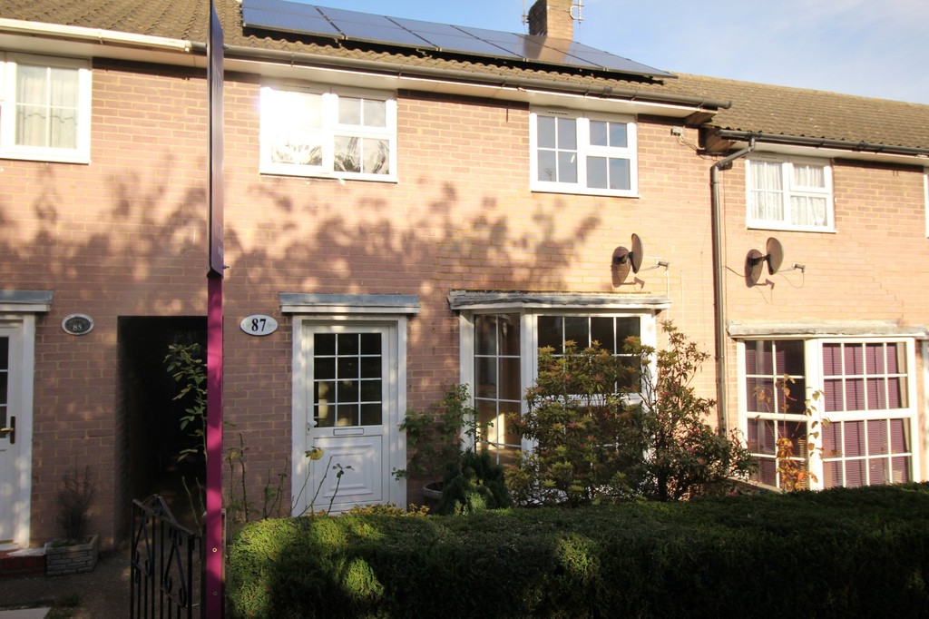 3 bed Mid Terraced House for rent in Herts. From Martin & Co - Welwyn and Hatfield