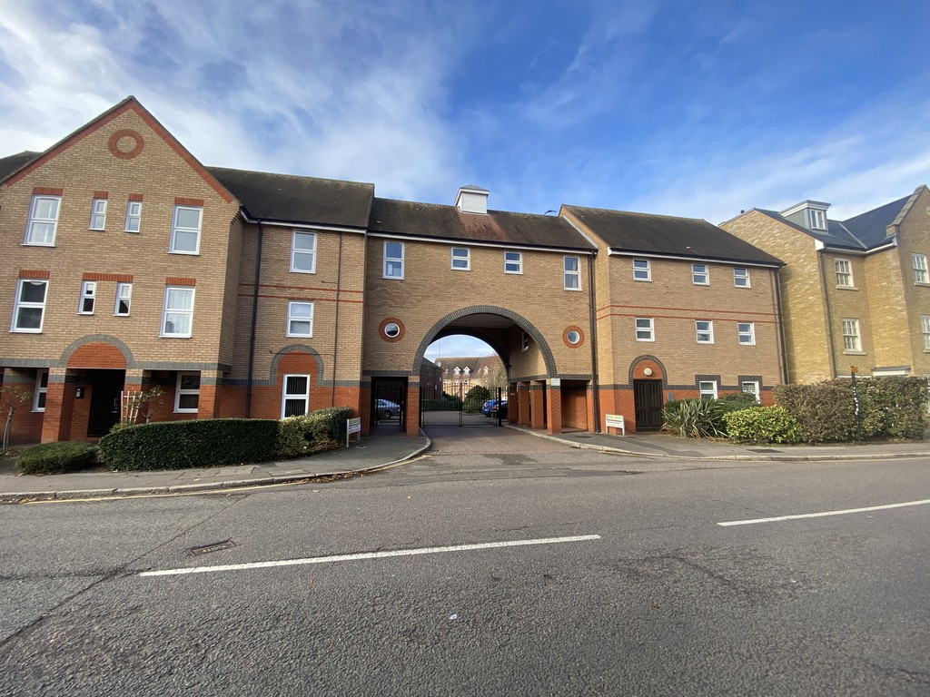 2 bed Apartment for rent in Hertfordshire. From Martin & Co - Welwyn and Hatfield